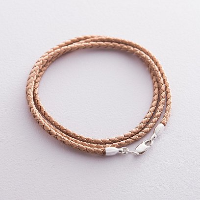 Шовковий бежевий шнурок з гладкою срібною застібкою (2.5 мм) 18414