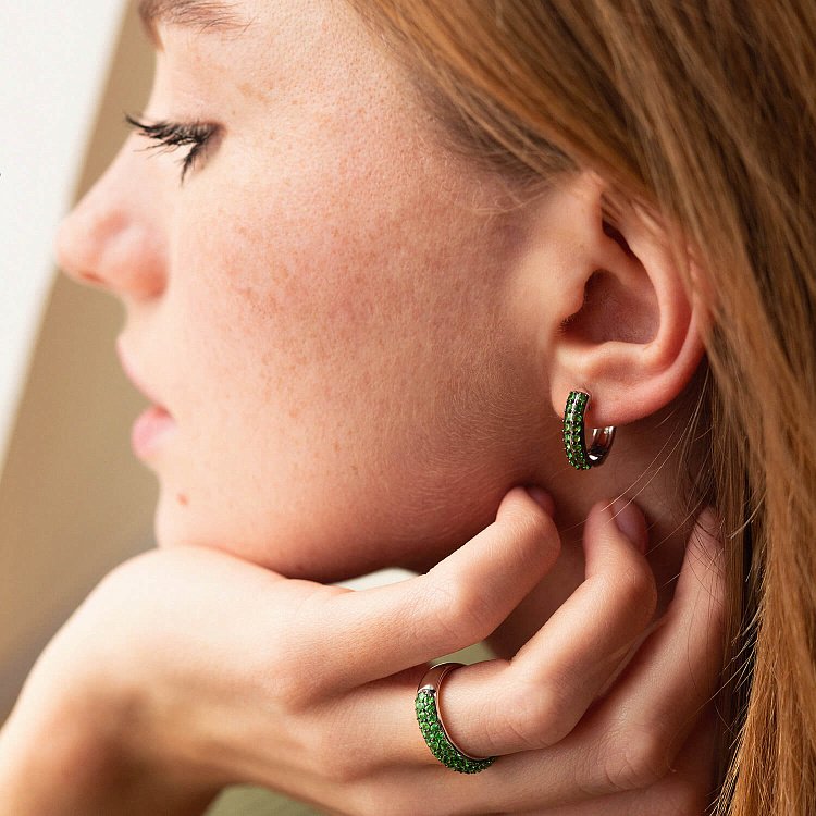 Золотые серьги с цаворитами сб0424gl от ювелирного магазина Оникс - 2