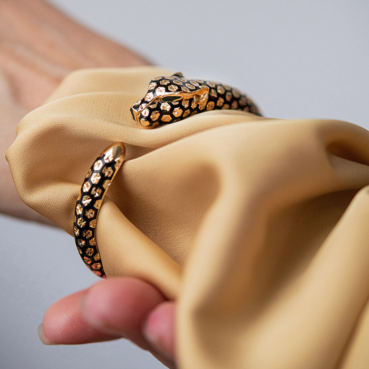 Жесткий золотой браслет "Пантера" (эмаль, фианиты) б04928 от ювелирного магазина Оникс - 6