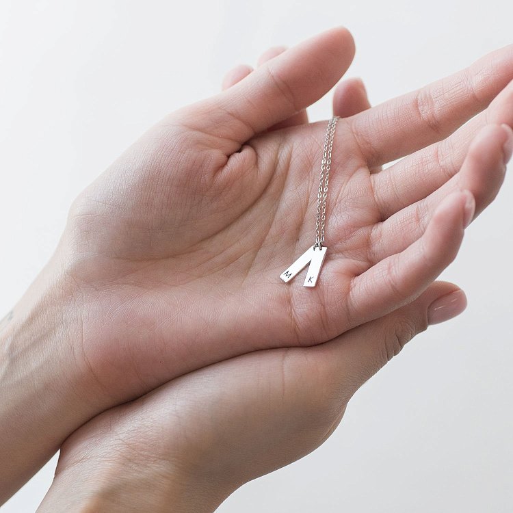 Срібне кольє "Символ" з гравіюванням (подвійне) 18981 від ювелірного магазину Онікс - 1