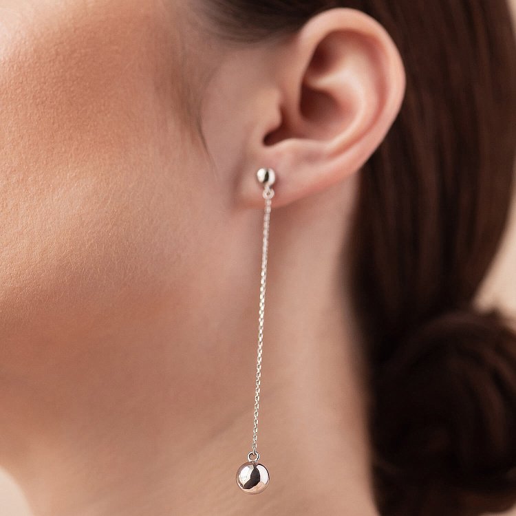 Серьги - пусеты "Margo" с шариками на цепочке (белое золото) с08242 от ювелирного магазина Оникс - 4