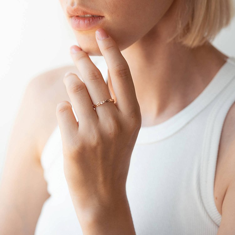 Золотое кольцо "Цепочка" к07073 от ювелирного магазина Оникс - 1