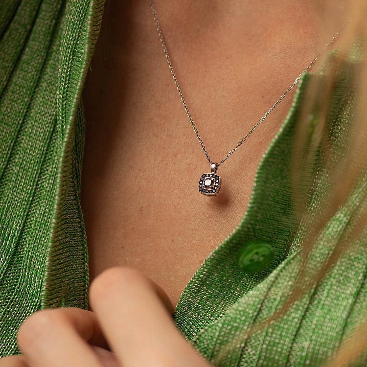 Кольє з чорними діамантами (біле золото) 729981121 від ювелірного магазину Онікс - 3