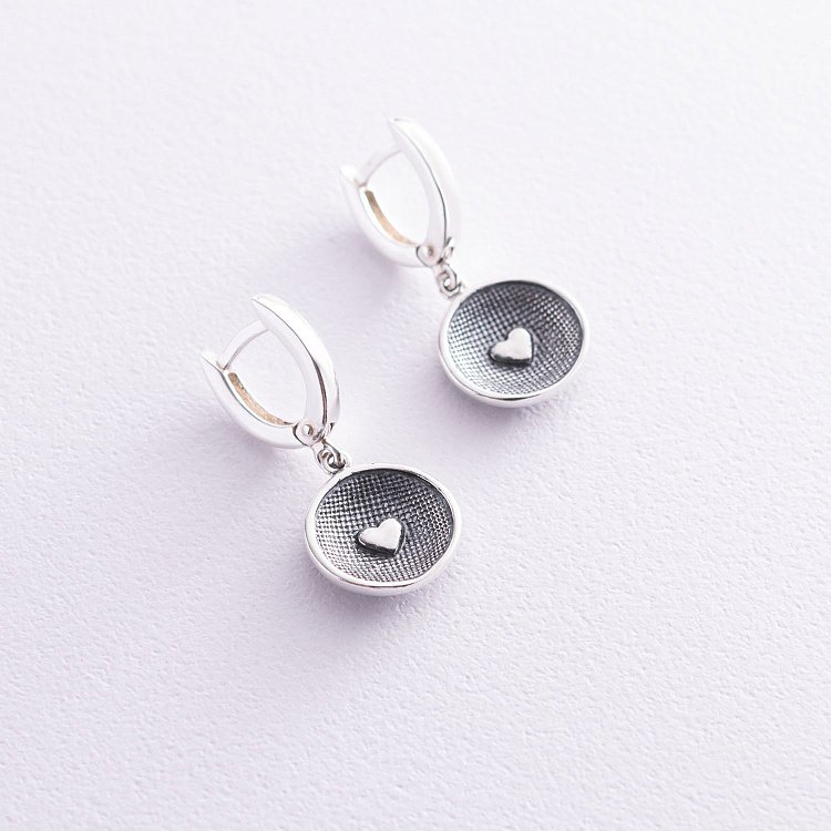 Срібні сережки "Квіточки" (чорніння) 122757 від ювелірного магазину Онікс - 2