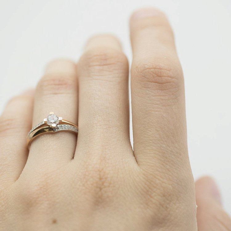 Золотое помолвочное кольцо (фианиты) к03326 от ювелирного магазина Оникс - 5