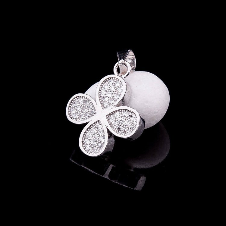 Срібна підвіска "Конюшина" з фіанітами 132222 від ювелірного магазину Онікс - 4