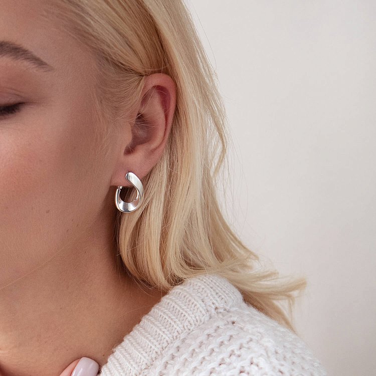 Серебряные серьги "Капельки" 123103 от ювелирного магазина Оникс - 4