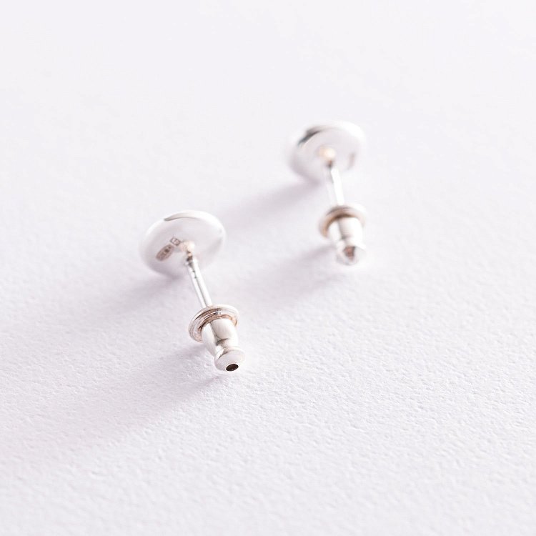 Серебряные серьги-пусеты с ониксом 122166 от ювелирного магазина Оникс - 2