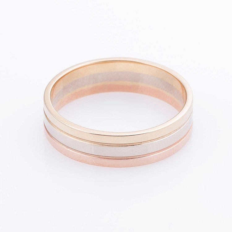 Мужское обручальное кольцо обр000730 от ювелирного магазина Оникс - 1