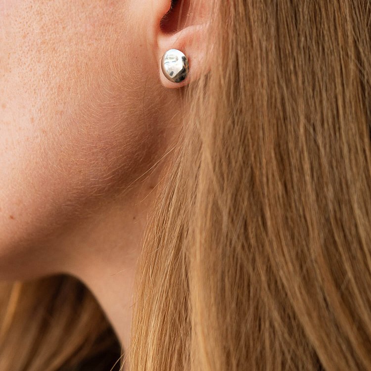 Золотые серьги - пусеты "Кружочки" с05775 от ювелирного магазина Оникс - 4