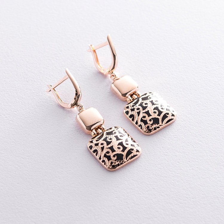 Золотые серьги с эмалью с05453 от ювелирного магазина Оникс