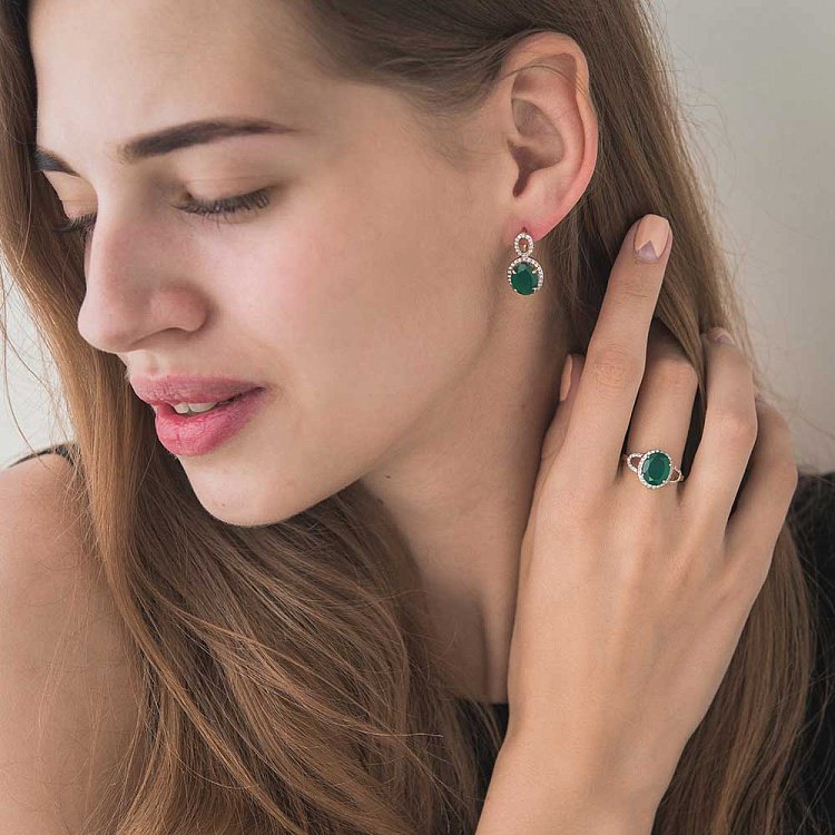 Золоті сережки з оніксом і фіанітами сб386 від ювелірного магазину Онікс - 1