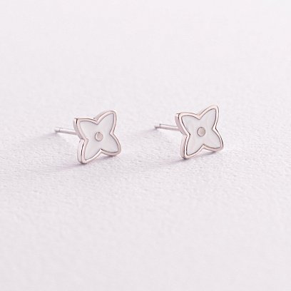 Серебряные серьги - пусеты "Клевер" (белая эмаль) 123050