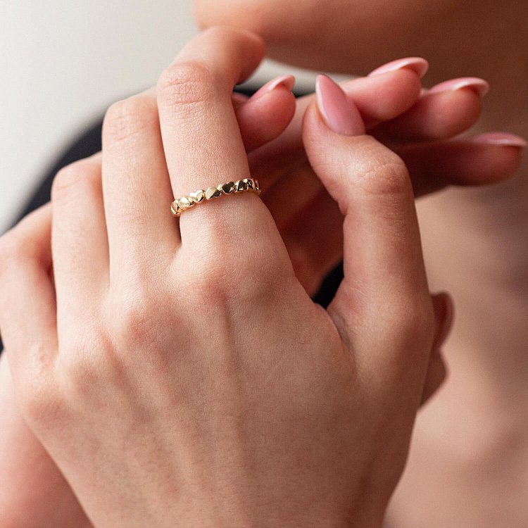 Золота каблучка "Серця" к04904 - 7 Золота каблучка "Серця" к04904 від ювелірного магазину Онікс - 7