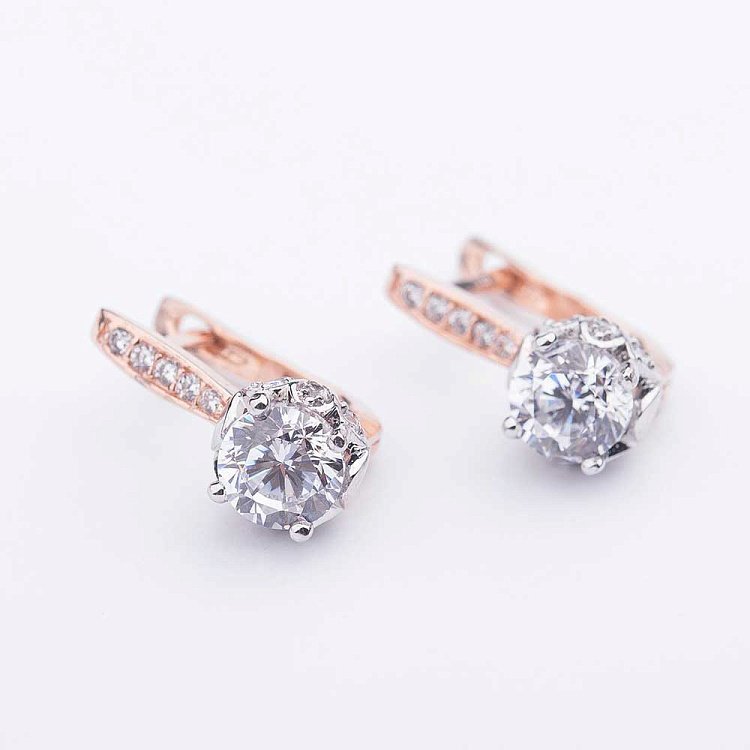 Золоті сережки з фіанітами с04125 від ювелірного магазину Онікс - 2