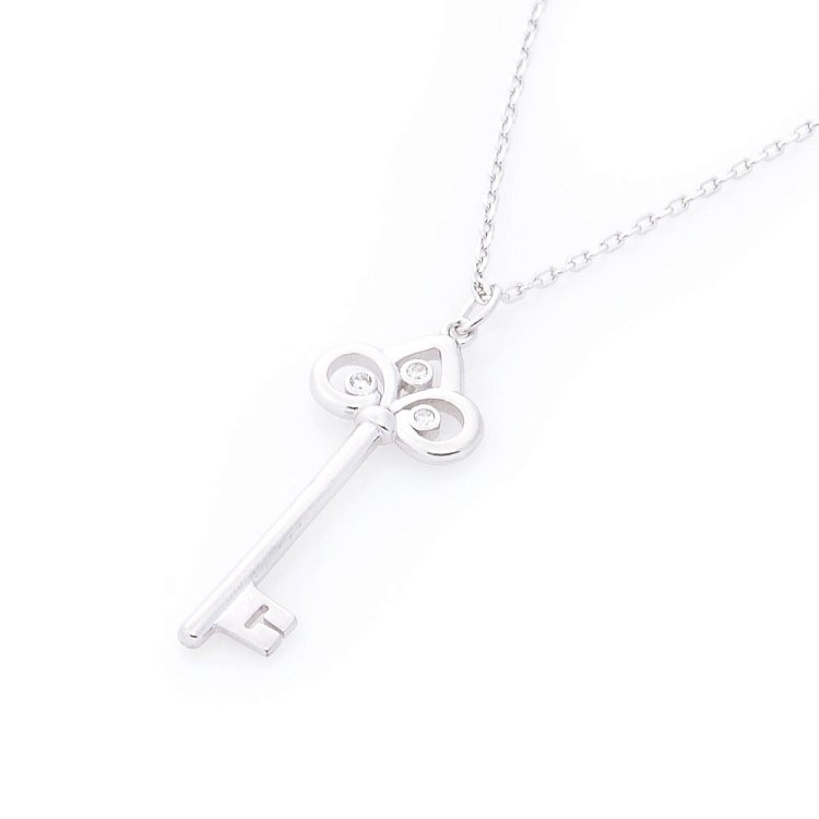 Серебряное колье "Ключик" с фианитами 18665 от ювелирного магазина Оникс