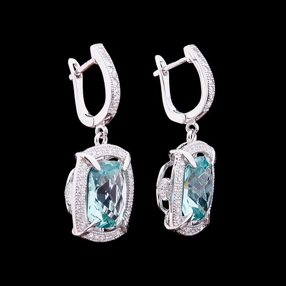 Серьги с голубыми фианитами с25