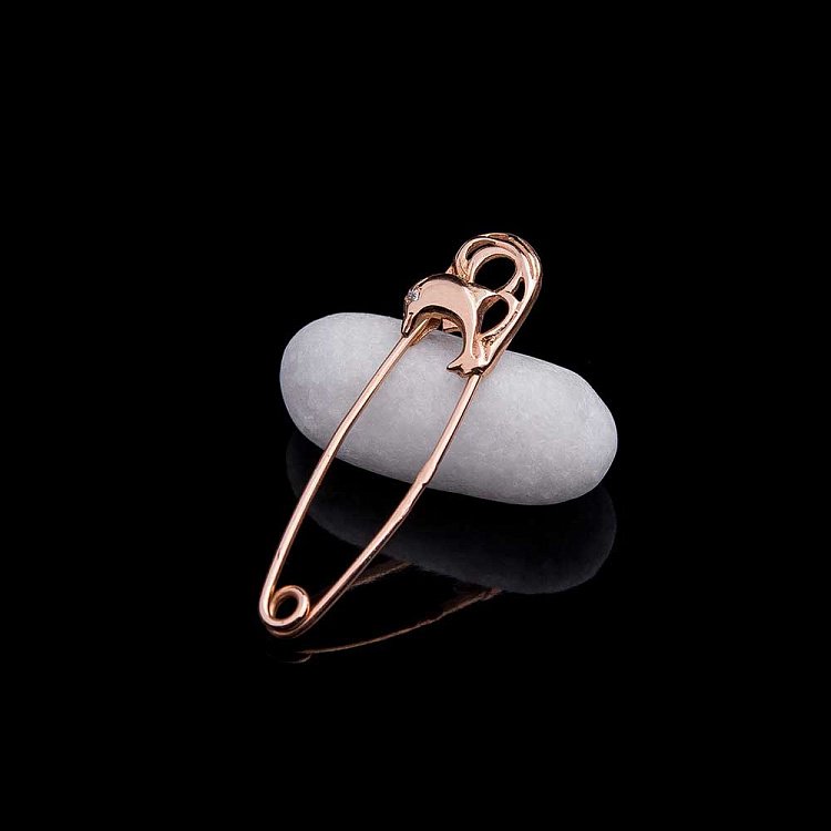 Булавка "Дельфін" з фіанітом зак00112 від ювелірного магазину Онікс