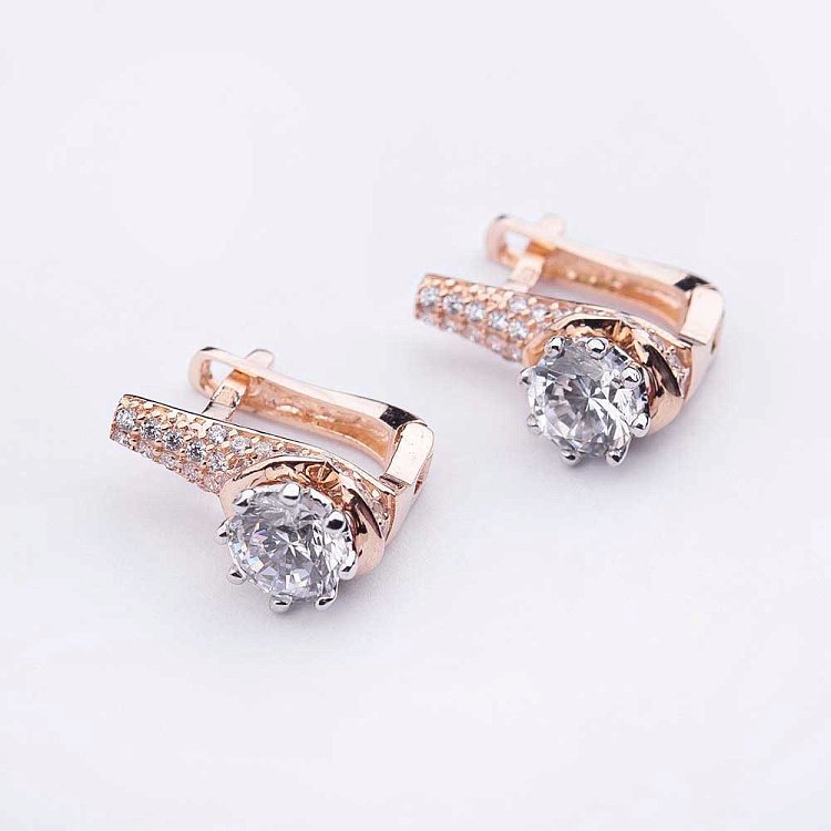 Золотые серьги с фианитами с04129 от ювелирного магазина Оникс - 2