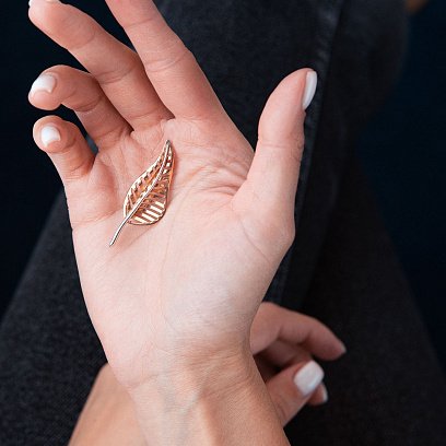 Золотая брошь "Листок" зак00134 №2