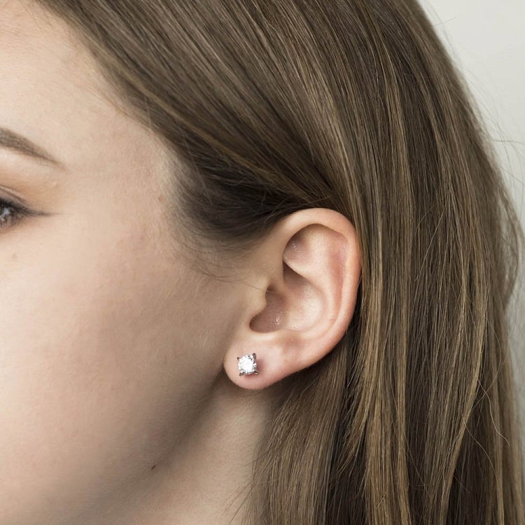 Срібні сережки-пусети (фіаніти) 12329 від ювелірного магазину Онікс - 3