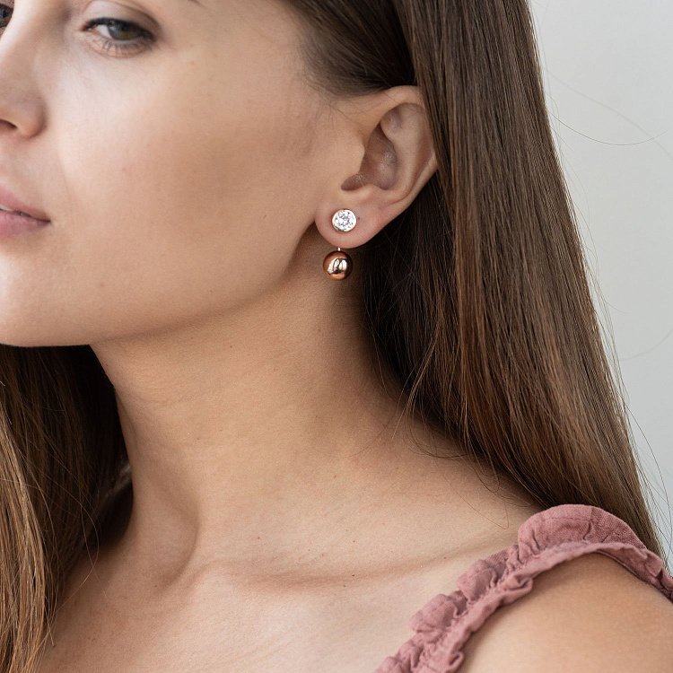 Золоті сережки "Кульки" з фіанітами с06977 від ювелірного магазину Онікс