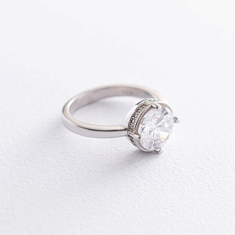 Серебряное кольцо (фианиты) 112161 от ювелирного магазина Оникс