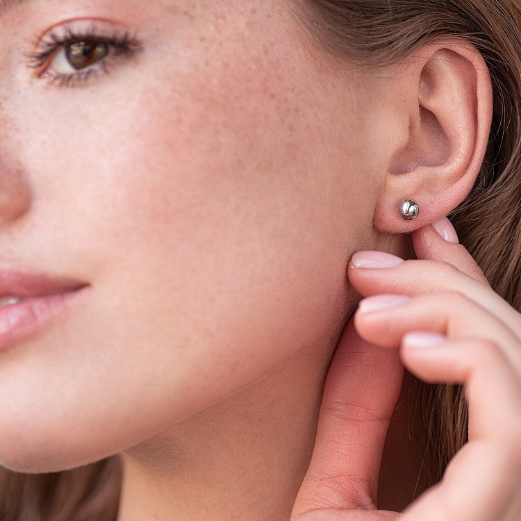 Серьги - пусеты "Шарики" в белом золоте (6 мм) с07490 от ювелирного магазина Оникс - 3