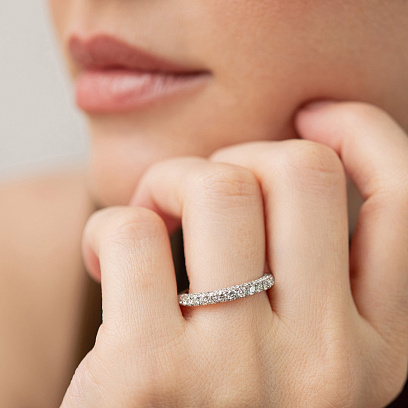 Золотое кольцо с дорожкой бриллиантов кб0592ri №4