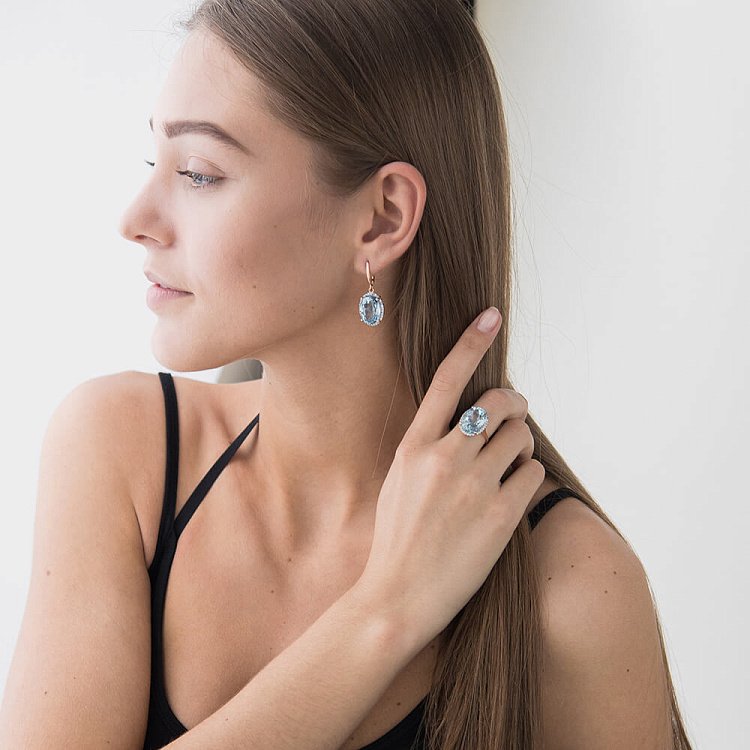 Эксклюзивное золотое кольцо с топазом и фианитами к04223 от ювелирного магазина Оникс - 1