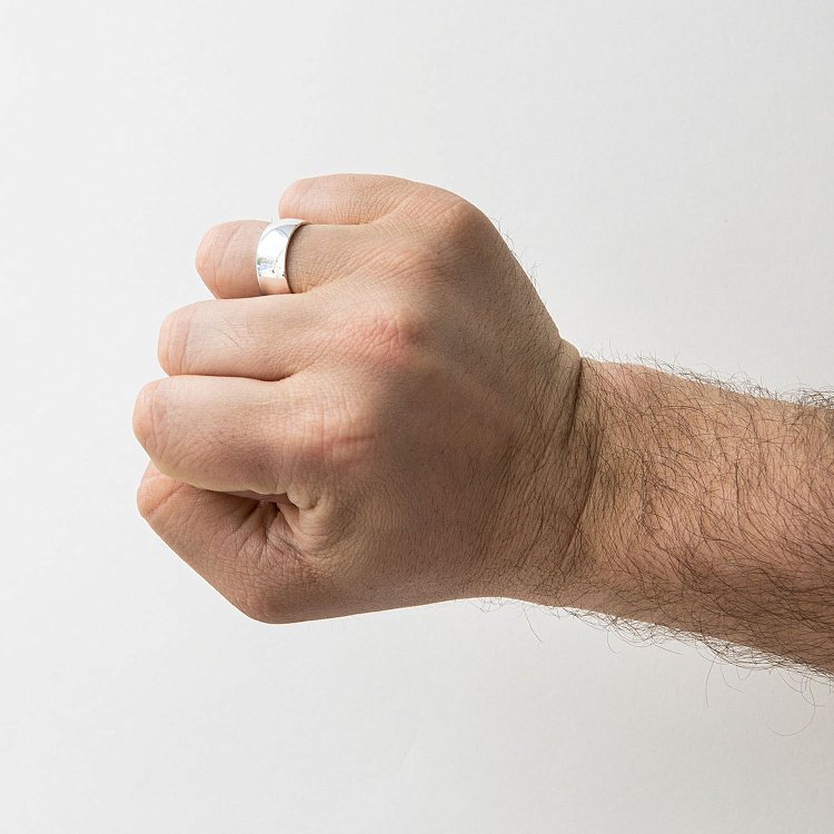 Серебряное кольцо "Спаси и сохрани" 111353 - 1 Серебряное кольцо "Спаси и сохрани" 111353 от ювелирного магазина Оникс - 1