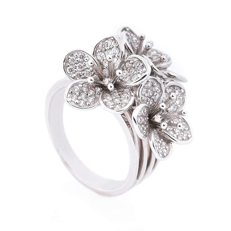 Золотое кольцо "Цветочки" с фианитами к02556 от ювелирного магазина Оникс