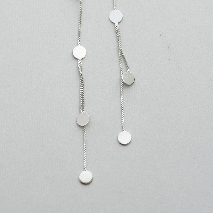 Срібні сережки з кружечками 122297 від ювелірного магазину Онікс - 4