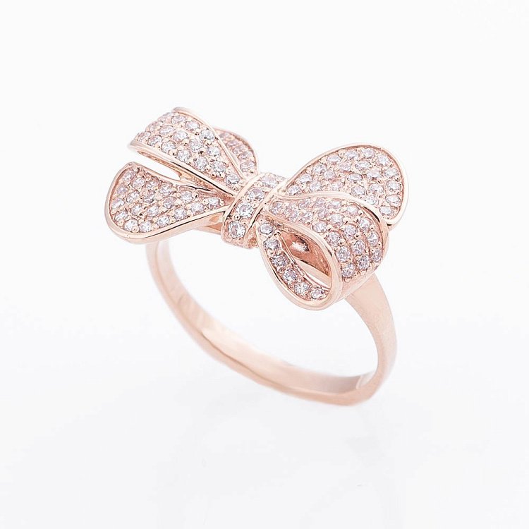 Золотое кольцо "Бантик" с фианитами 02-0832.1.1401 от ювелирного магазина Оникс
