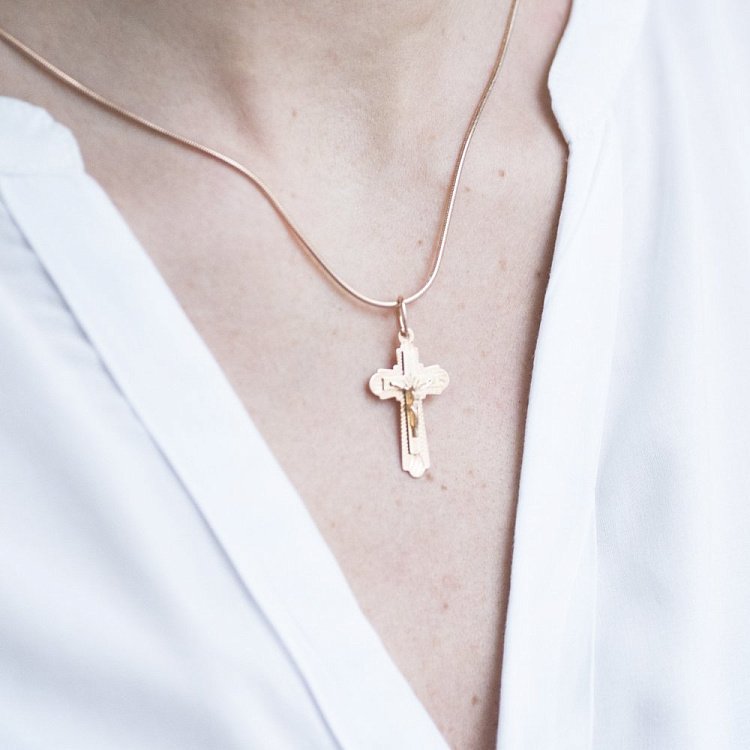 Золотий хрестик п02287 - 2 Золотий хрестик п02287 від ювелірного магазину Онікс - 2