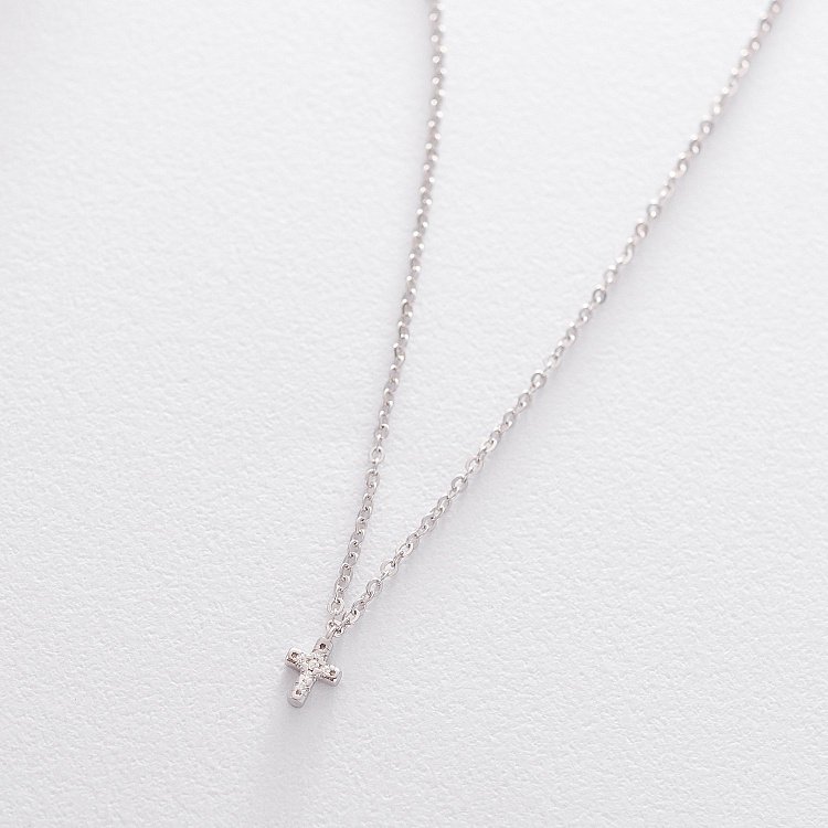 Серебряное колье с крестиком (фианит) 18837 от ювелирного магазина Оникс