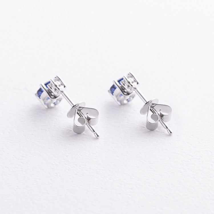 Серьги - пусеты в белом золоте (бриллианты, сапфиры) сб0712sm от ювелирного магазина Оникс - 2