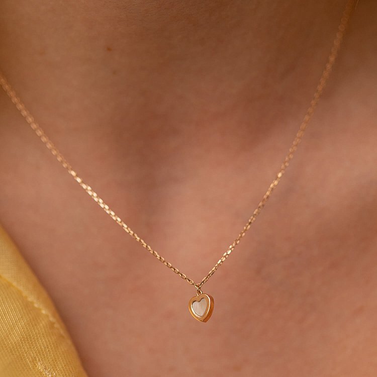 Золотое колье "Сердечко" с перламутром кол02396 от ювелирного магазина Оникс - 3