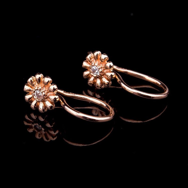 Детские золотые серьги "Цветочки"  с фианитами с02865 от ювелирного магазина Оникс - 2