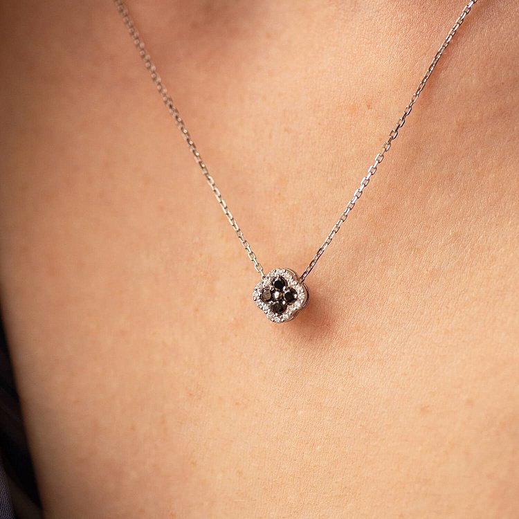 Золоте кольє "Конюшина" з діамантами 133881122 від ювелірного магазину Онікс - 3