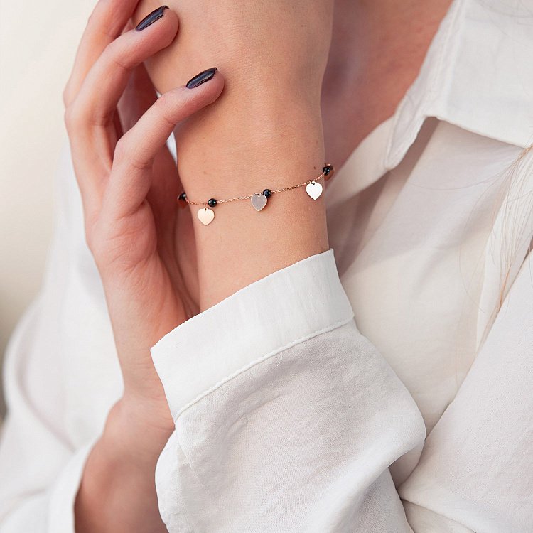 Золотий браслет "Сердечка" (фіаніти) б04885 - 1 Золотий браслет "Сердечка" (фіаніти) б04885 від ювелірного магазину Онікс - 1