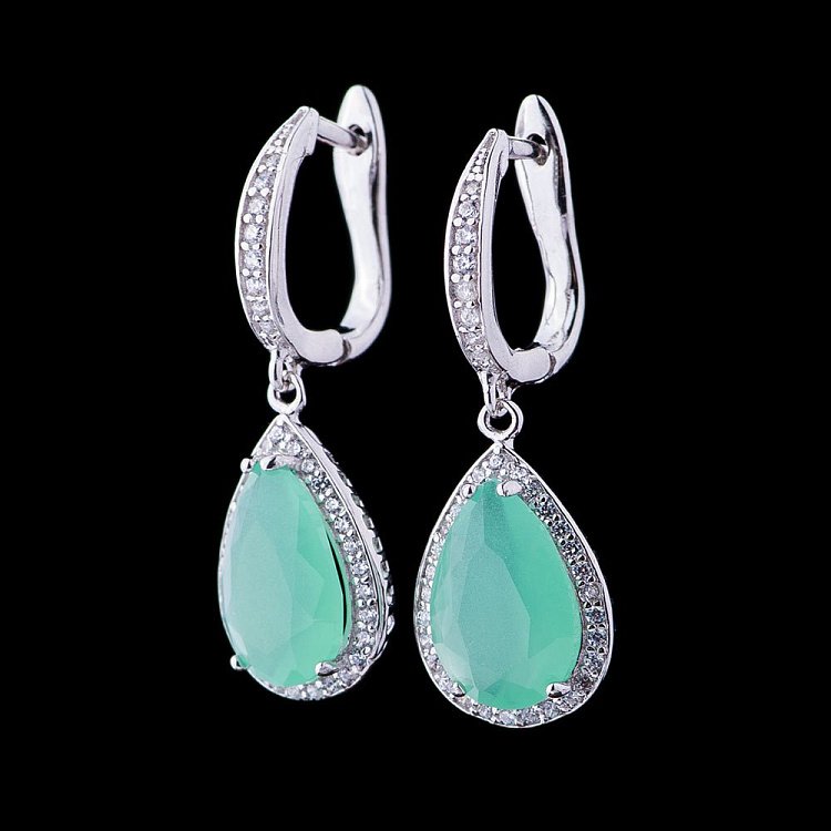 Срібні сережки з фіанітами 121912 від ювелірного магазину Онікс