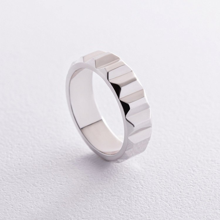 Кольцо "Frederika" в белом золоте к07519 от ювелирного магазина Оникс