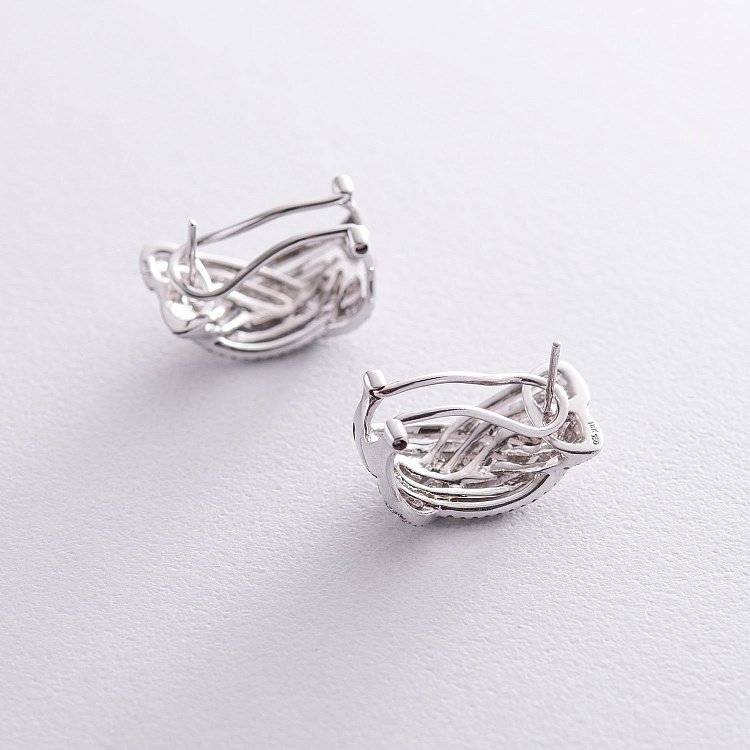 Сережки в білому золоті з діамантами скит1214 від ювелірного магазину Онікс - 2