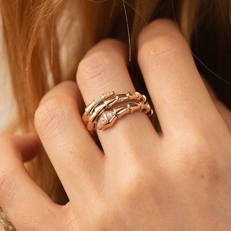 Каблучка "Змія" в червоному золоті (фіаніти) к08085 від ювелірного магазину Онікс - 4