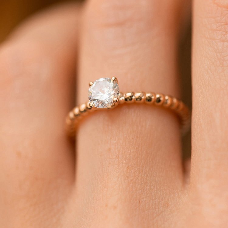 Заручальна золота каблучка з фіанітом к08156 від ювелірного магазину Онікс - 3