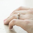 Золотое помолвочное кольцо с фианитами к01926 от ювелирного магазина Оникс - 4