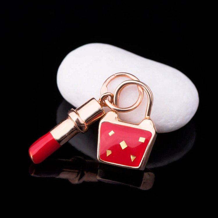 Дитяча підвіска "Сумочка і помада" (емаль) п00860 від ювелірного магазину Онікс - 2