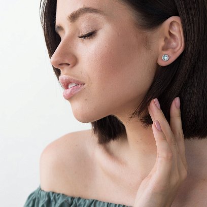 Срібні сережки - гвоздики з блакитним топазом 122173 №2