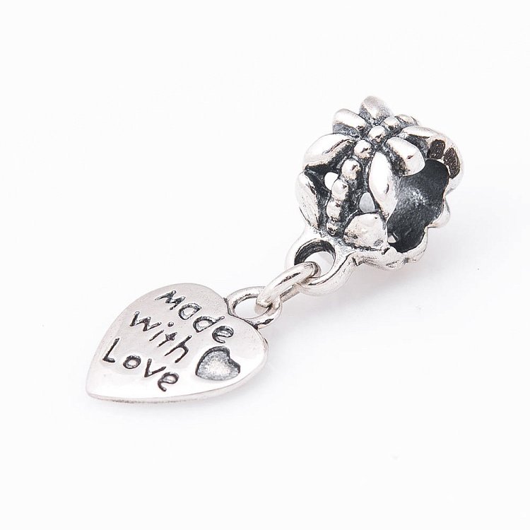 Срібний шарм "Серце" 132142 Срібний шарм "Серце" 132142 від ювелірного магазину Онікс